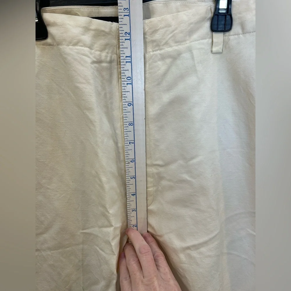 Banana Republic Men's Off-White Chinos